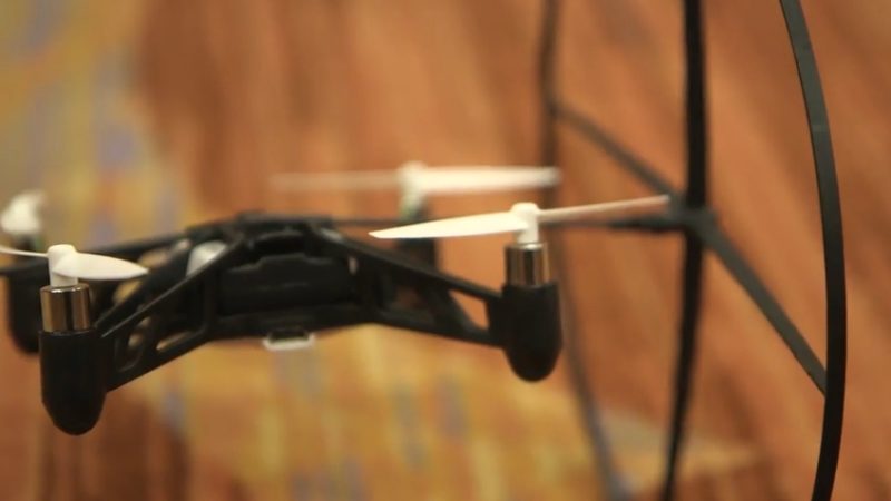 Parrot, le MiniDrone