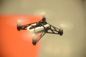 Parrot minidrone-0001