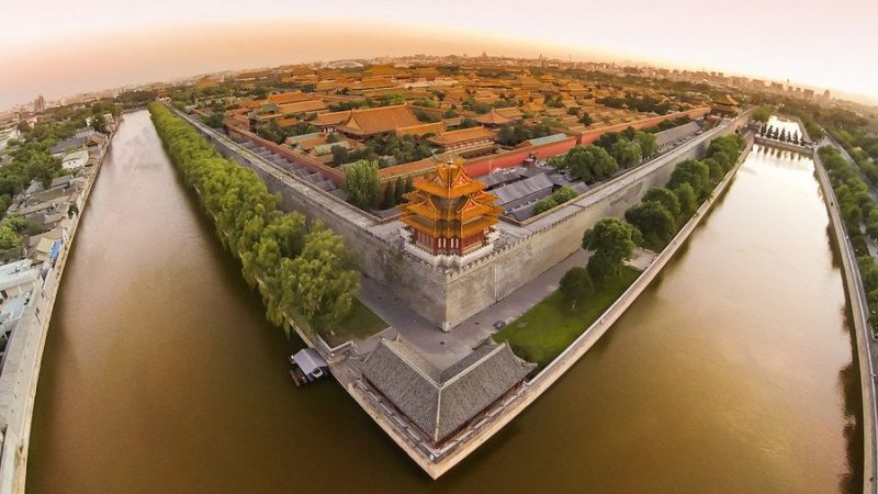 Survoler Pékin…