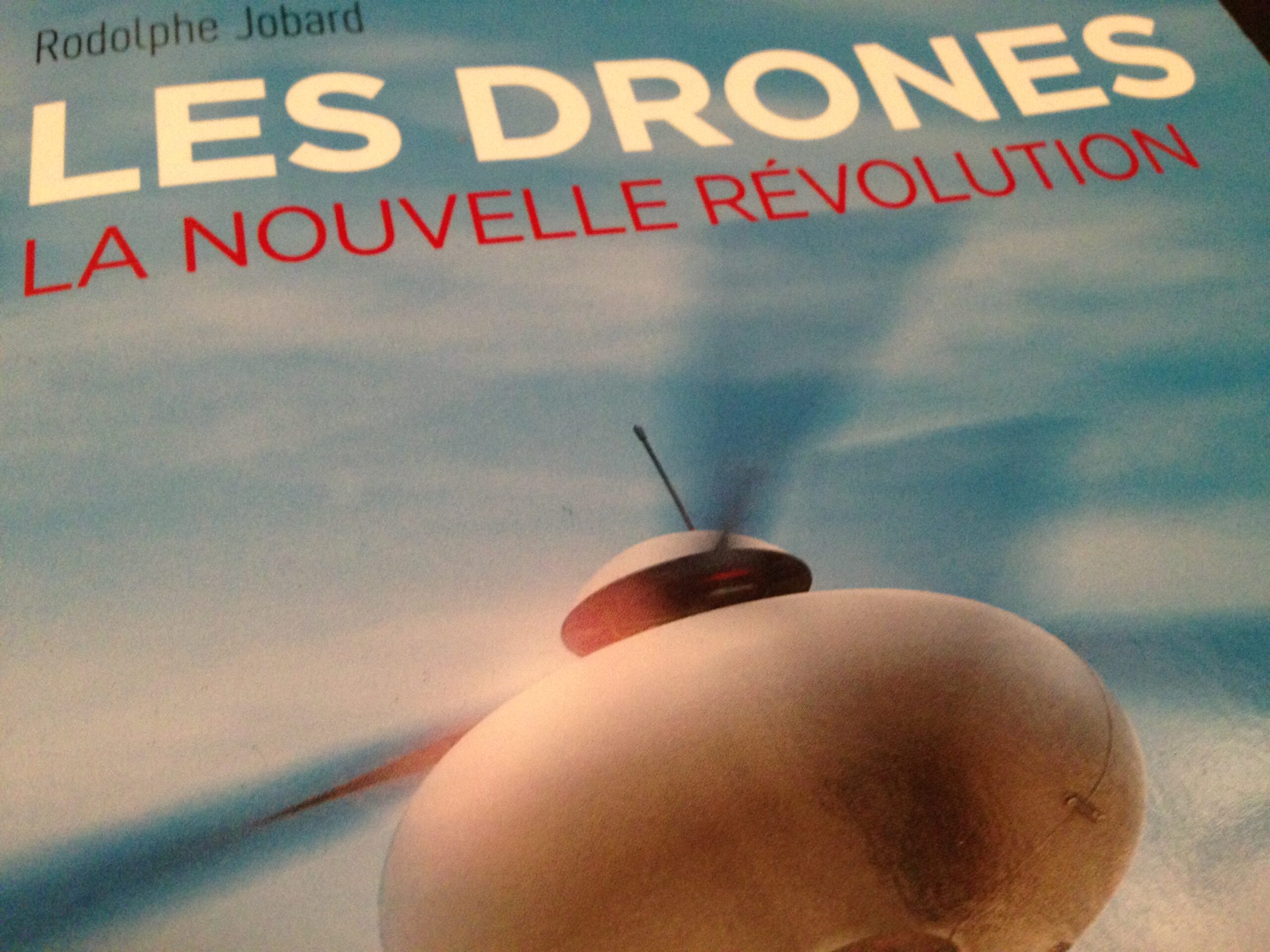 Les drones chez Eyrolles