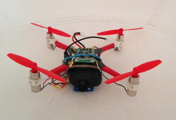 Projet Microquad FPV HD 720p