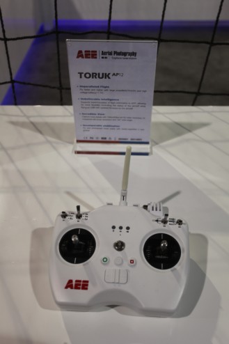 ces2015-aee-02