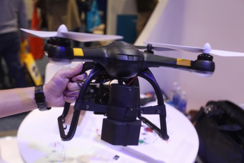 ces2015-hubsan-04