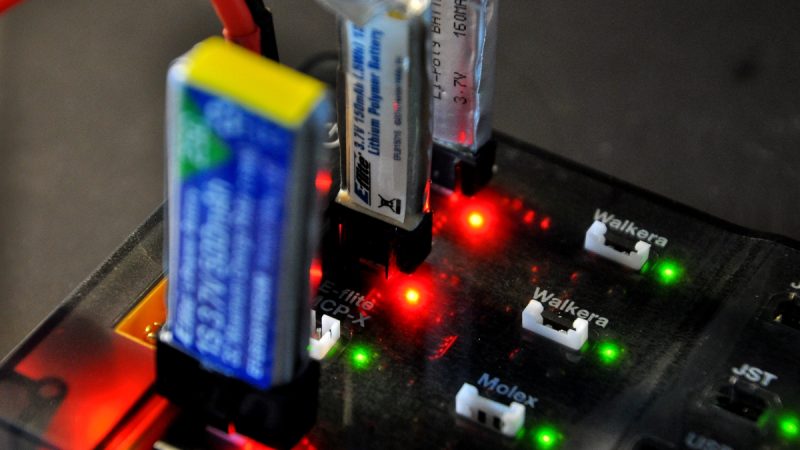 Turnigy Micro Charger, le mini test
