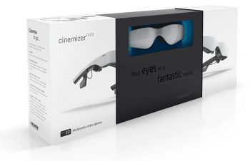 Carl Zeiss Cinemizer OLED retail package - open