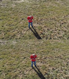 Au haut une capture de la vidéo avant la stabilisation, en bas avec la stabilisation activée.