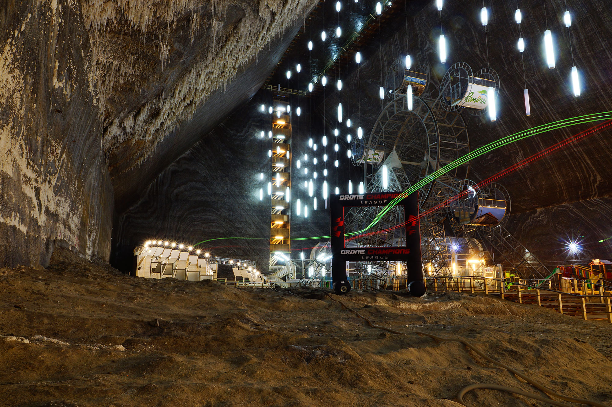 Drone Champions League : FPV Racing dans une caverne !