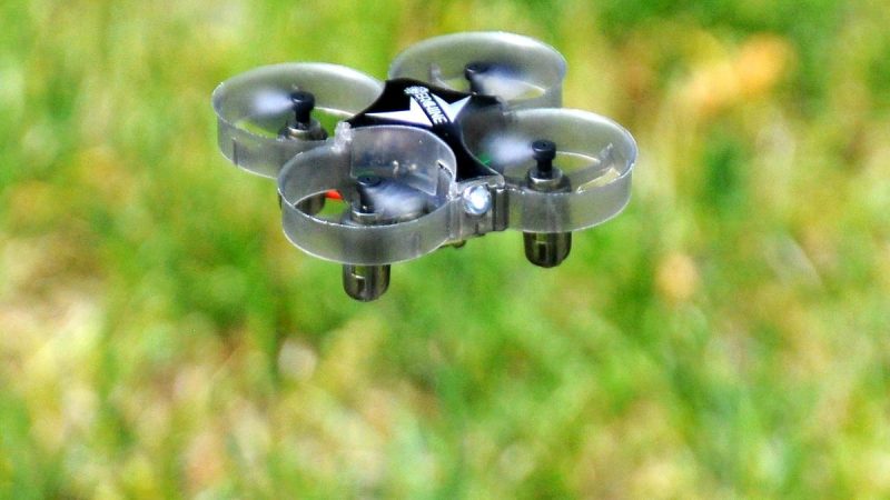 Eachine E012, le test