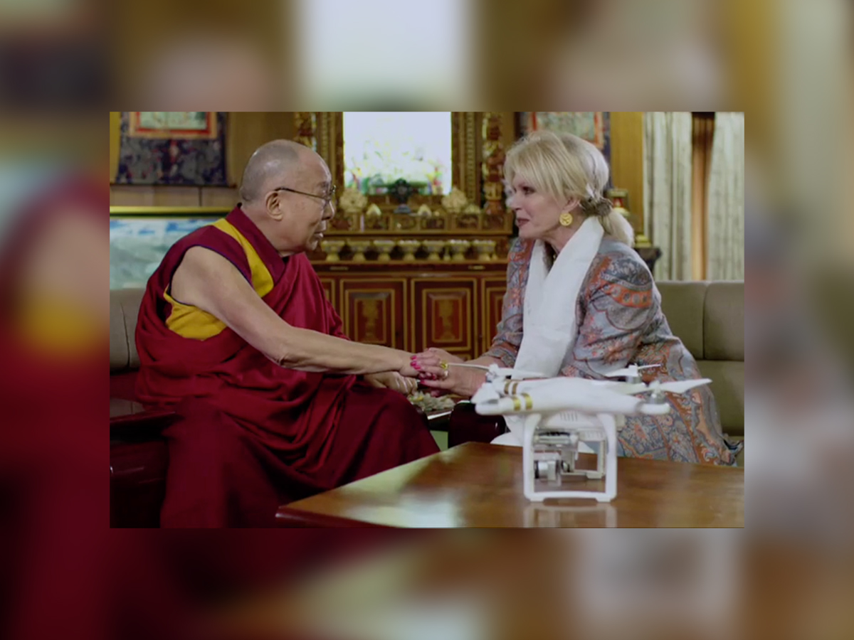 Le Dalaï-Lama et le drone !