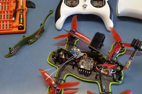 quanum rodeo neon kit race 12