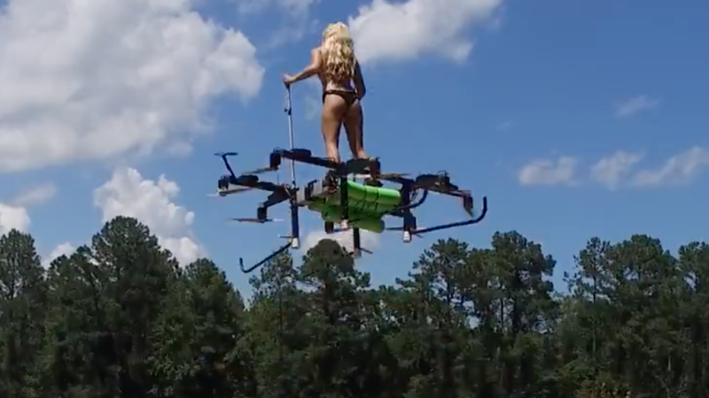 Du sexe, du danger, un multirotor…