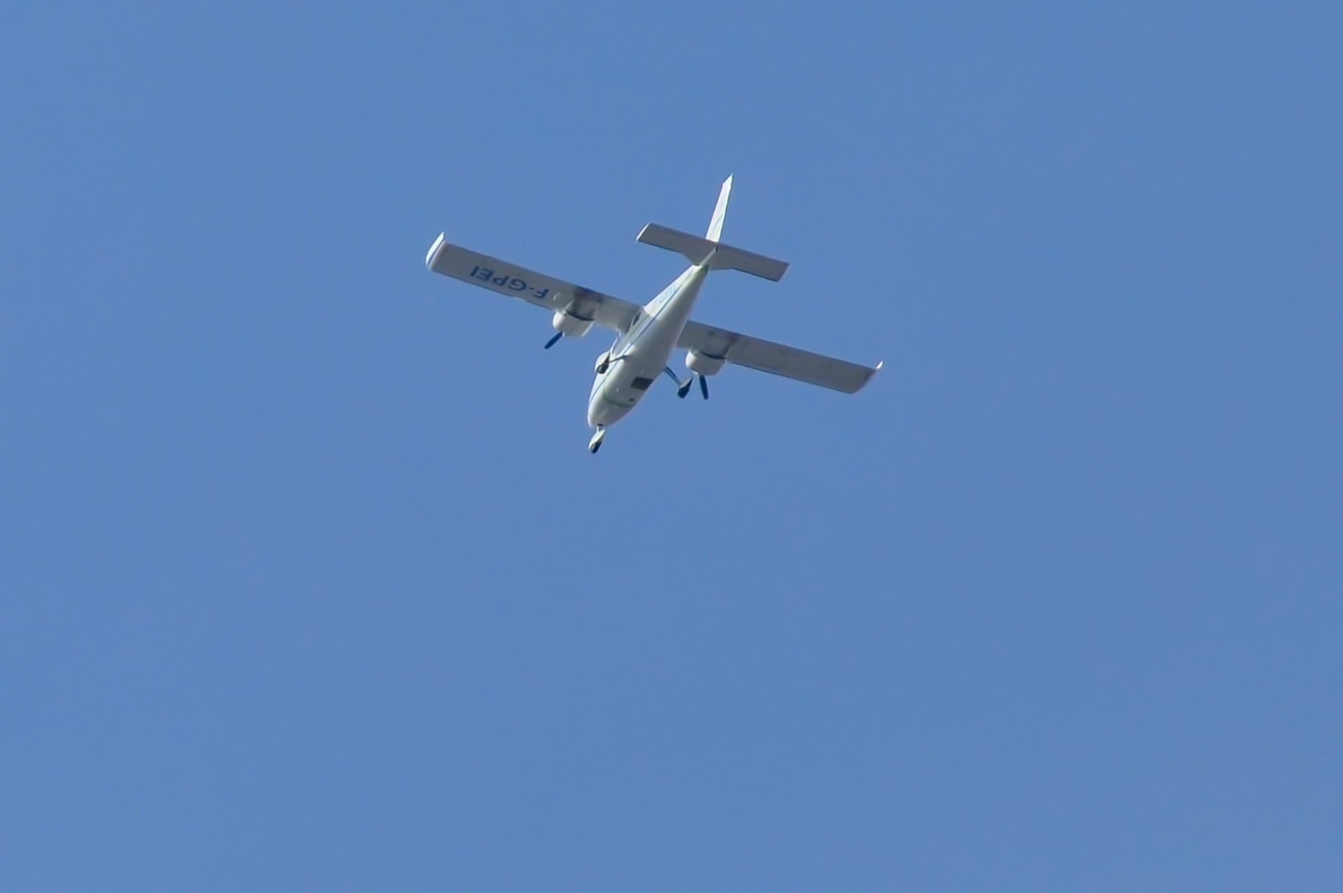 Prison de Fresnes : le drone était un avion de l’IGN