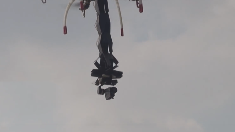 Le drone et son bras Origami