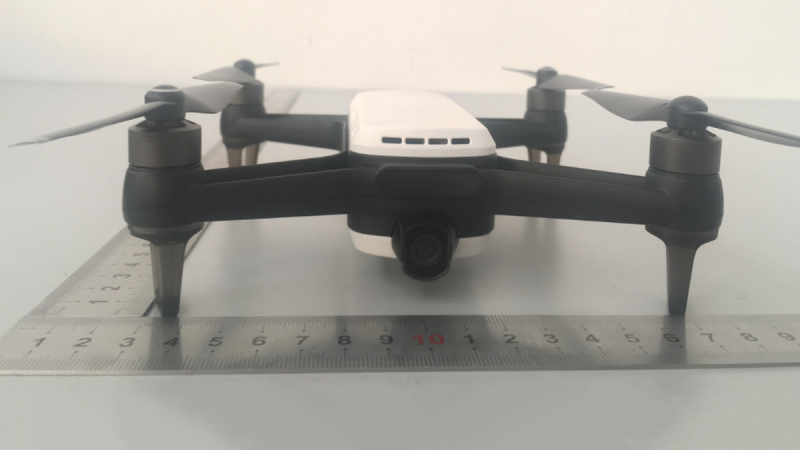 Yi Pixie, en approche