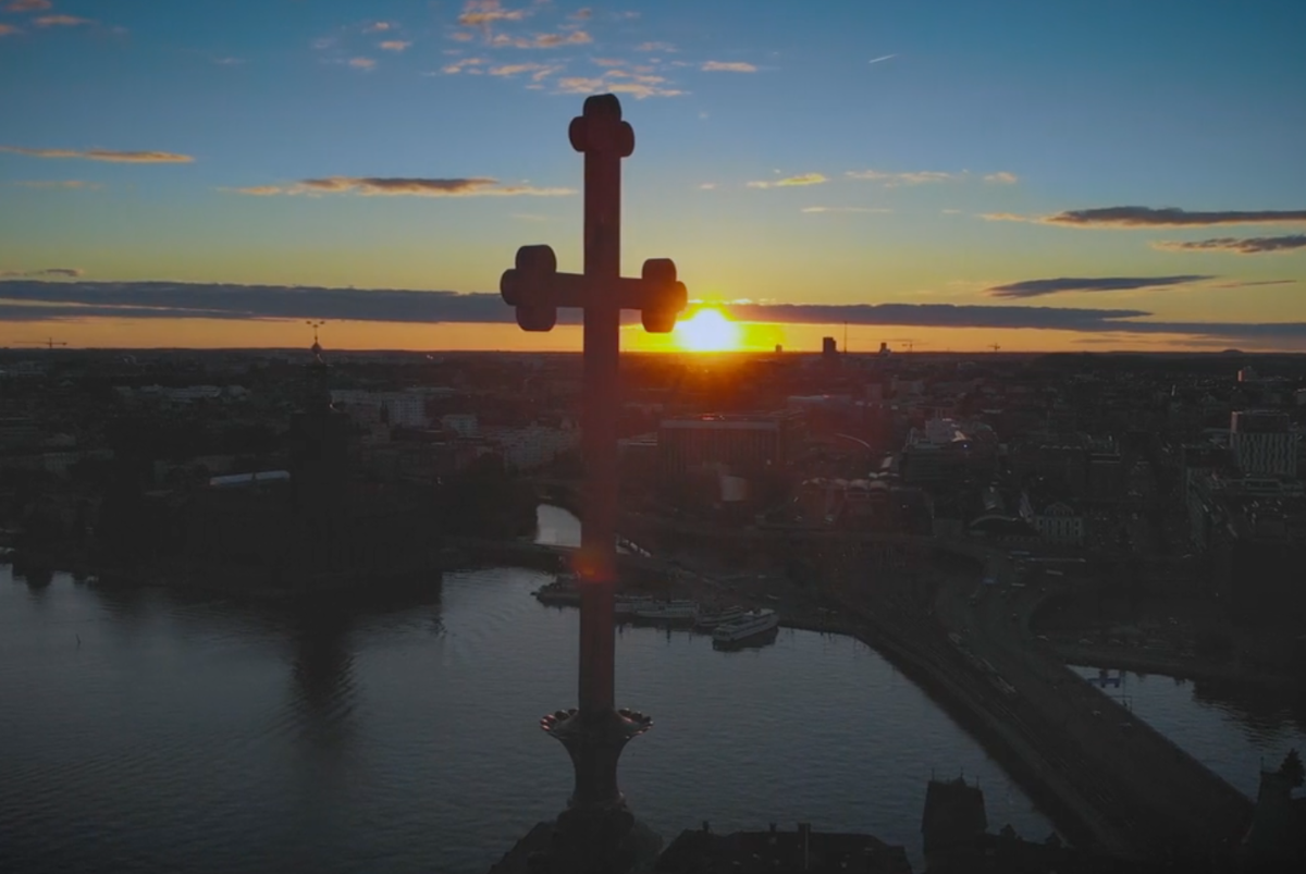 Oliver Kmia : Stockholm Twilight – Drone & Timelapse