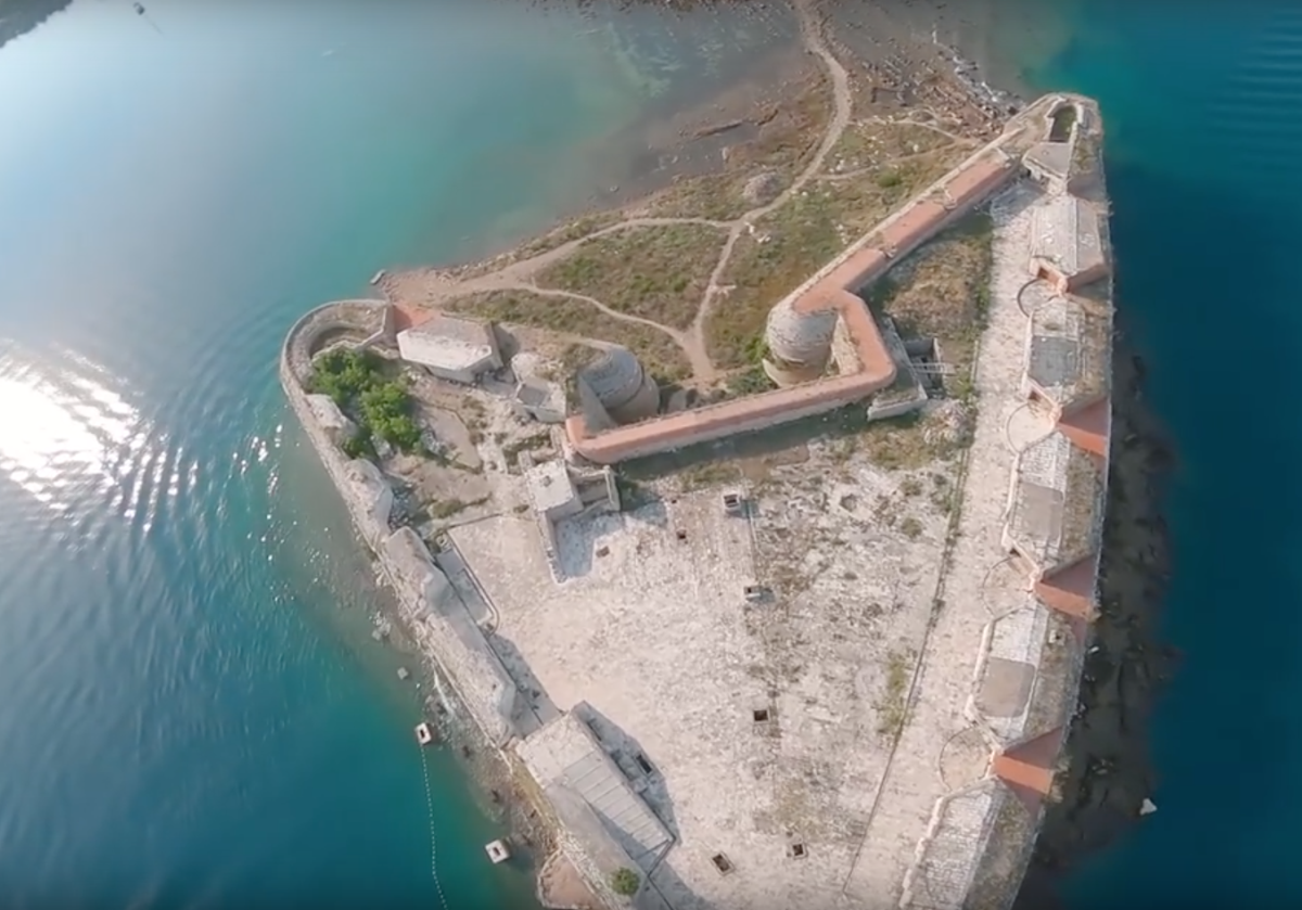 Tomz : I Took My Drone To Croatia