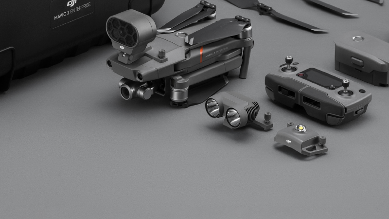 DJI Mavic 2 Enterprise et ses accessoires, les caractéristiques
