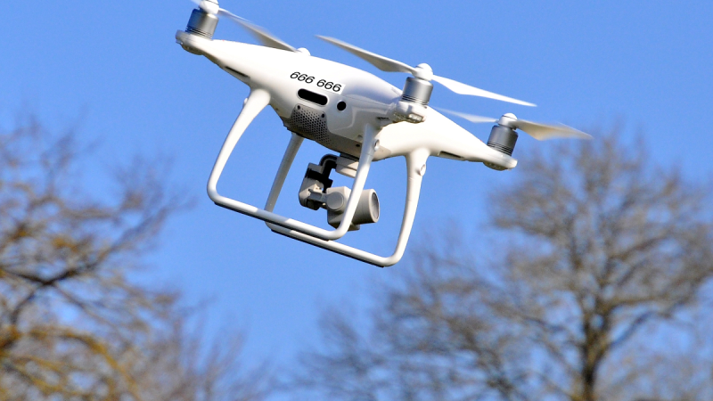 Loi « drones » : le décret d&rsquo;application de l&rsquo;enregistrement des appareils a été publié
