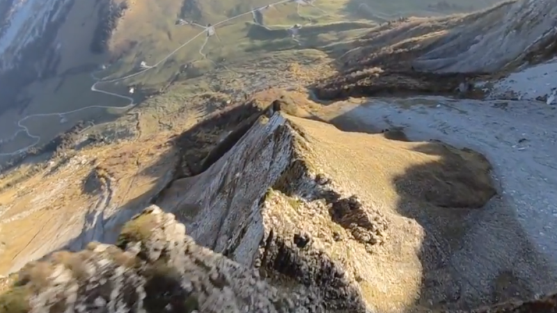 Golden Val : Mountain