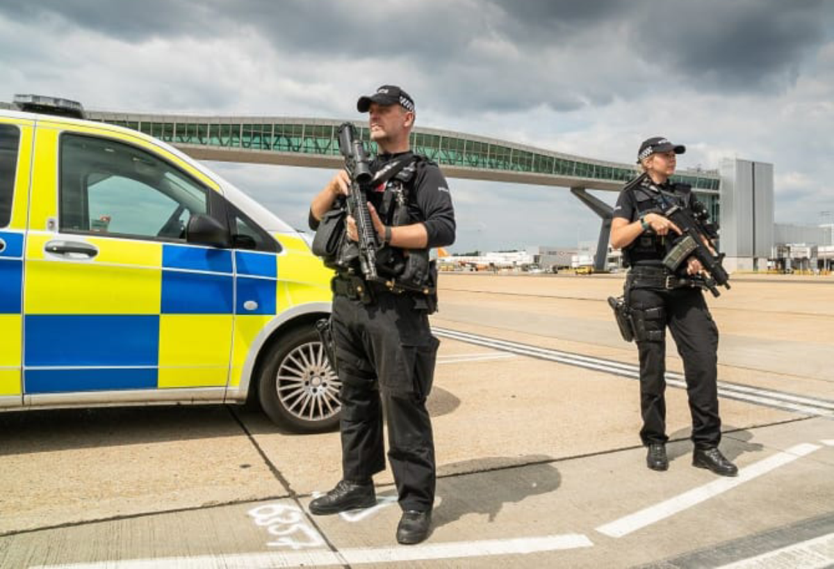 Incident de Gatwick : deux personnes arrêtées