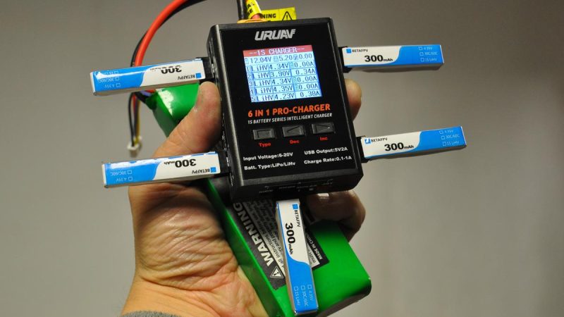 UrUAV 6 in 1 Pro-Charger, le test