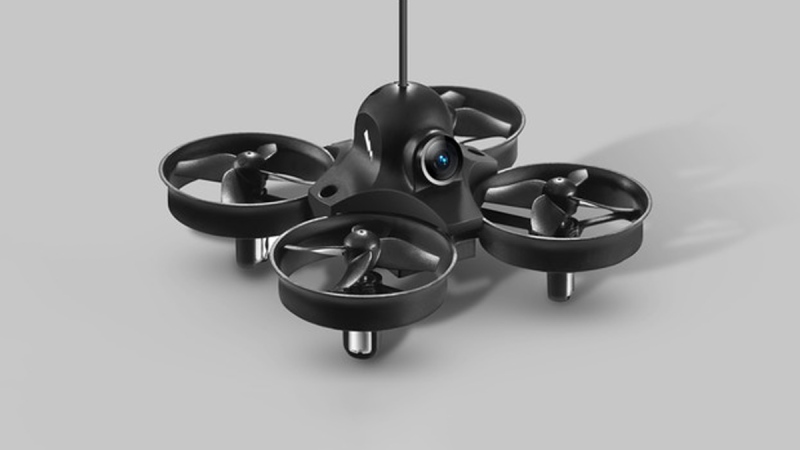 ZinkyUFO : le nano drone FPV de réalité mixée