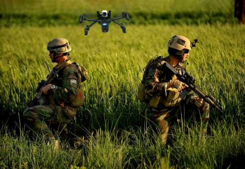 Parrot retenu pour le développement de drones de l’U.S. Army - Helicomicro