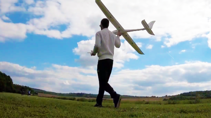 FMRC vidéos : Volantex Phoenix V2 2000mm
