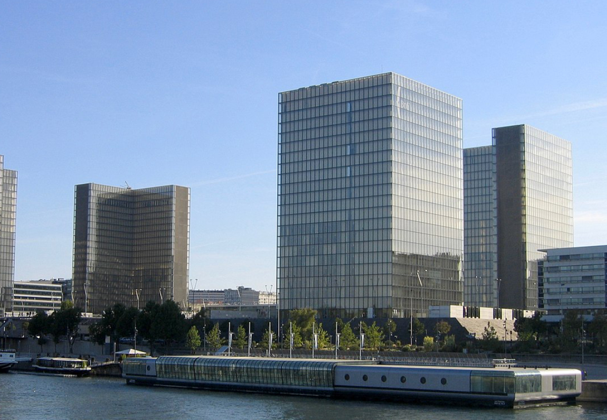 Survol de la BNF François Mitterrand à Paris