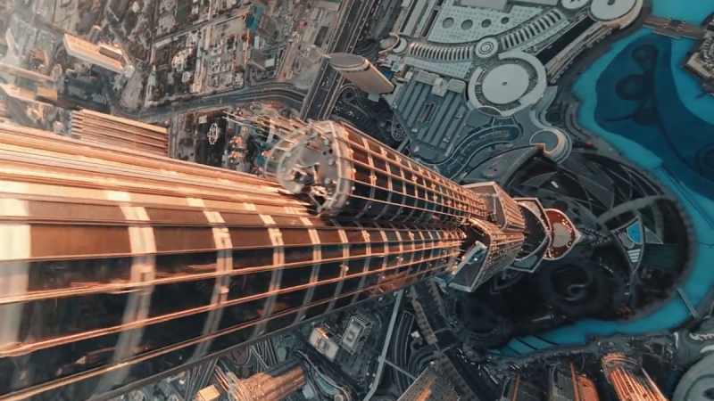 Johnny FPV : Diving the Tallest Building in the World – Burj Khalifa