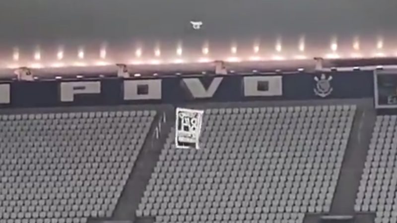 Les drones et le match de foot au Brésil