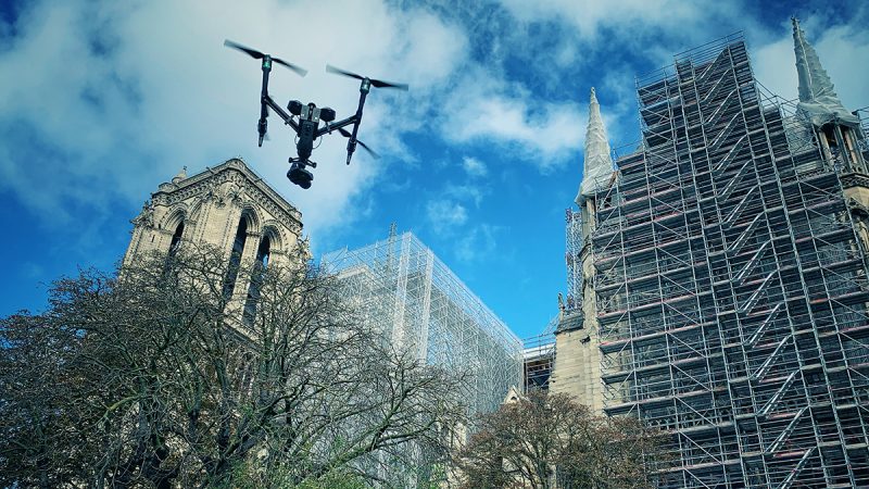 Freeway Drone : au-dessus de Notre-Dame de Paris