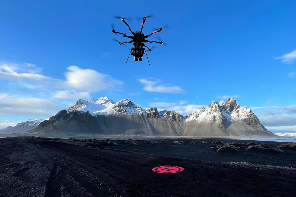Live Drone était en Islande pour Yves Saint Laurent !