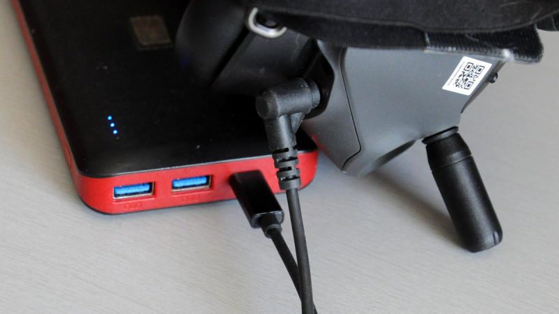 NewBeeDrone : un câble pour alimenter les casques V1 et V2 de DJI avec une Powerbank
