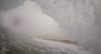 heavy water films nazare 01