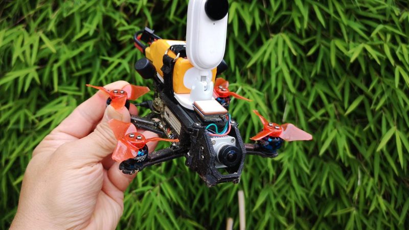 Insta360 GO2, le test de la nano caméra haute définition et stabilisée