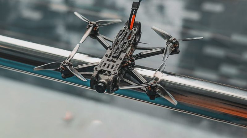 BetaFPV X-Knight 35, un racer 3,5 pouces en numérique