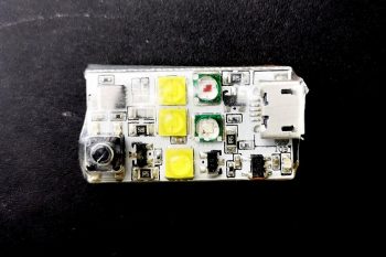 vifly strobe 00005 1200