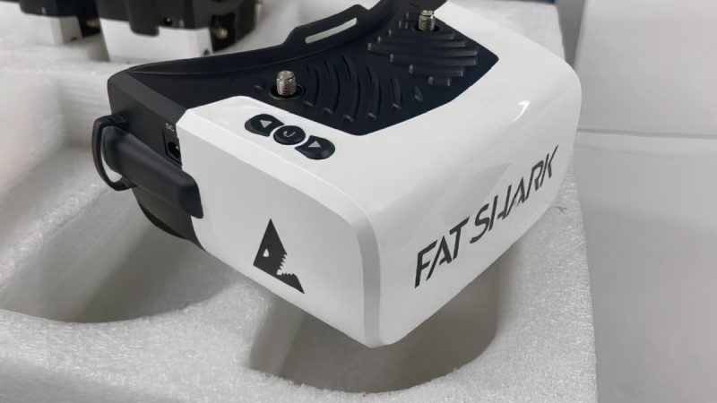 Fat Shark : le masque Scout HD est équipé d’un récepteur Shark Byte intégré