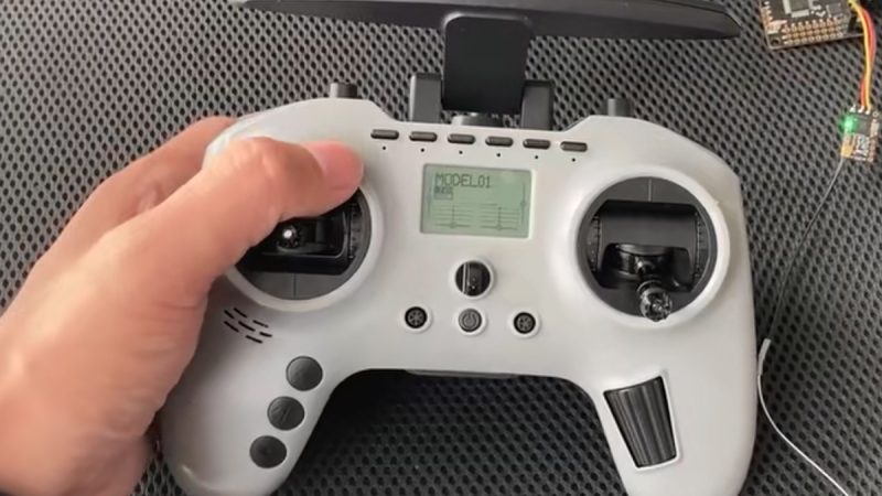 Rumeur : une radiocommande Jumper T Pro en préparation avec ExpressLRS