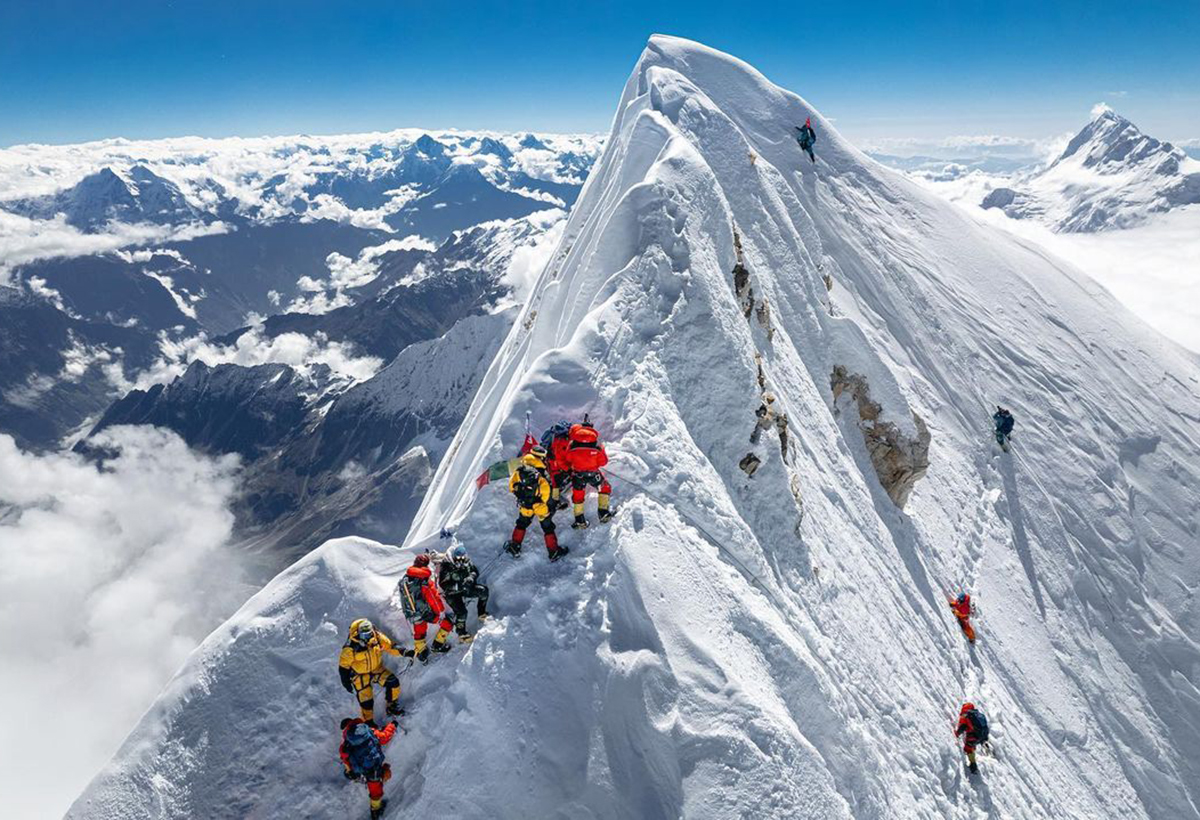 A 8163 mètres sur le mont Manaslu avec un Air 2S de DJI