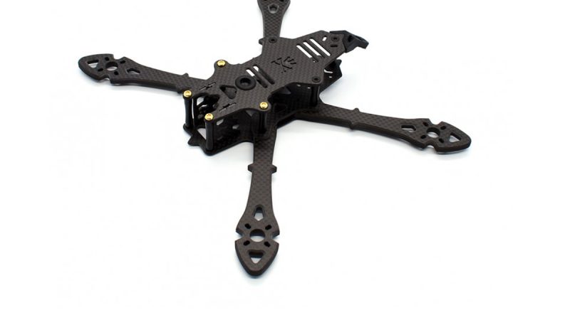 Piratframes Hook V2 : une frame plus solide et prête pour le numérique