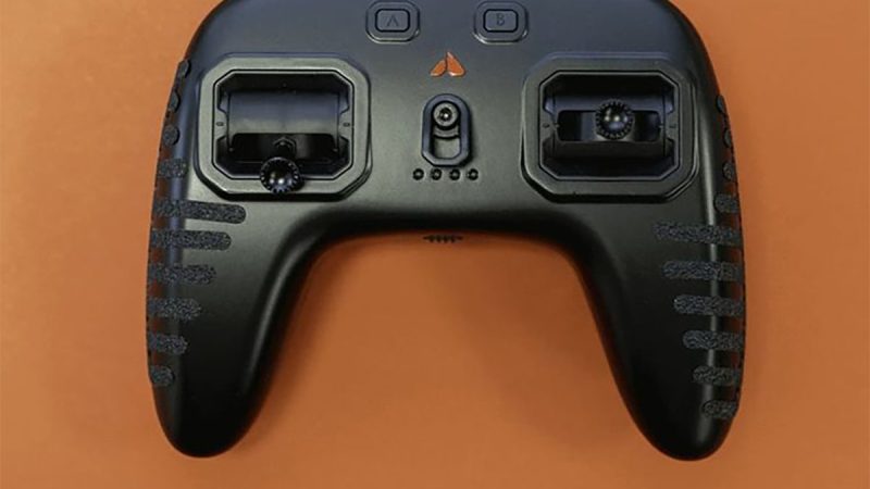 La radiocommande FPV.Ctrl d’Orqa est proposée sur Kickstarter