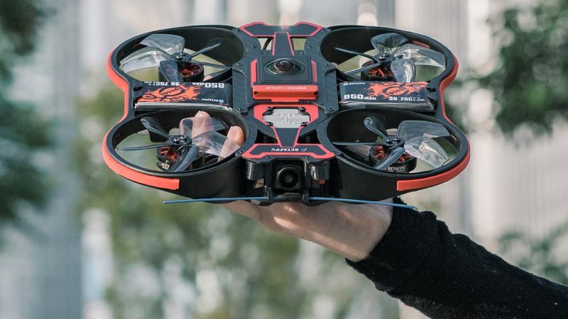 BetaFPV a dévoilé le Pavo360, un micro racer 3 pouces destiné aux prises de vues à 360°