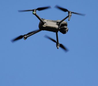 huissiers et drones 01