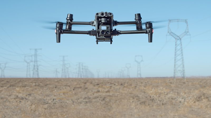 DJI Enterprise a dévoilé les drones Matrice 30 et 30T, la radiocommande RC Plus, le système FlightHub 2 et la station Dock