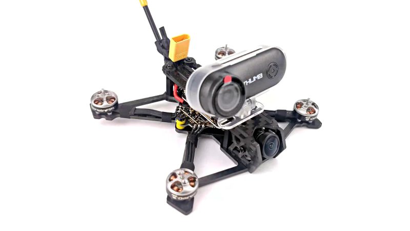 DarwinFPV propose le TinyApe 2S, un micro racer avec RunCam Thumb à bord