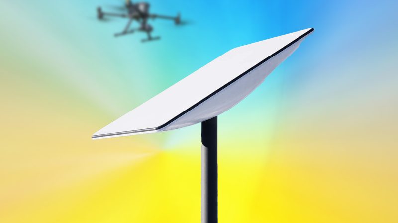 Ukraine : le réseau Starlink d’Elon Musk est-il utilisé pour contrôler des drones ?
