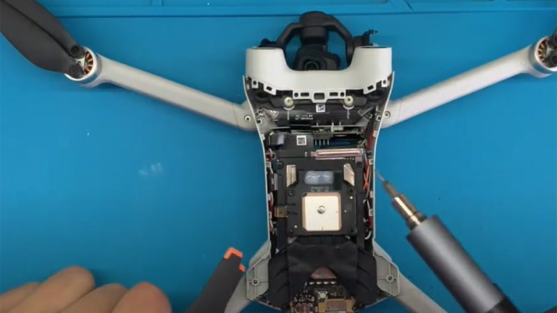 DJI Mini 3 teardown : la vidéo du démontage