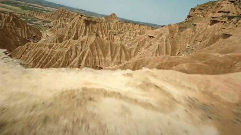 Fred Dauch : cruising en Vega Gravity 7 pouces HD dans le désert des Bardenas